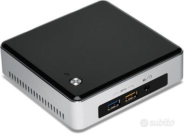Intel® NUC5i5RYK Core i5-5250 4 GB RAM 256GB SSD
