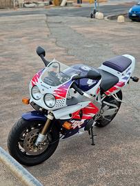 HONDA CBR 900 FIREBLADE