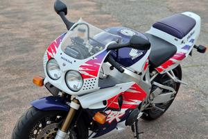 HONDA CBR 900 FIREBLADE