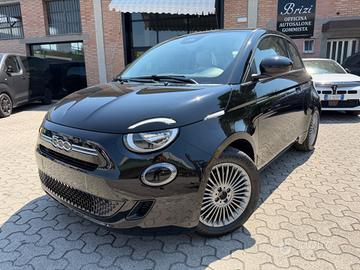 Fiat 500 Berlina Hybrid Icon