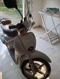 Scooter Aprilia
