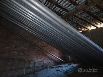 Pompa + 34 tubi + irroratore acqua per campi