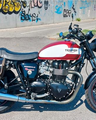 Triumph bonneville 900 ( 12000km) PERMUTE AUTO ECC