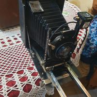 macchina fotografica antica