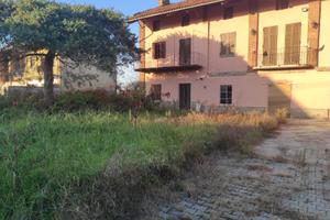 Cascina 300mq DA RISTRUTTURARE