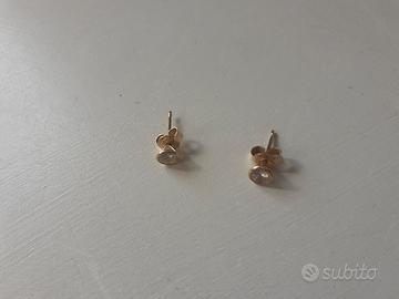 Orecchini oro 750 zirconi naturali 