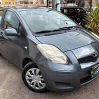 Toyota Yaris 1.0 5 porte Now 12 MESI DI GARANZIA