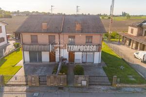 PORZ. DI BIF. CON GIARDINO PRIVATO E BOX DOPPIO