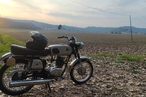 gilera 124 5v