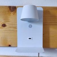 2 Lampade a parete B-LED BASKOP con Usb bianca