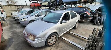VOLKSWAGEN BORA 2004 - RICAMBI
