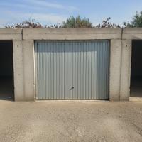 Porte basculanti per garage