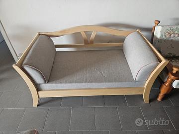 divano 2 posti