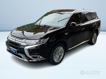 Mitsubishi Outlander phev 2.4 Diamond 4wd