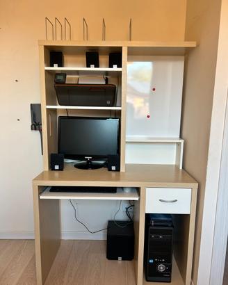 Scrivania PC con libreria e piano estraibile