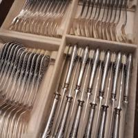 servizio posate per 12 in silber