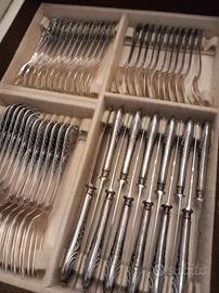 servizio posate per 12 in silber