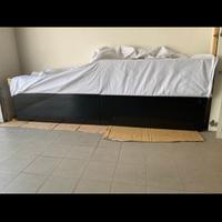 Mobili sospesi soggiorno