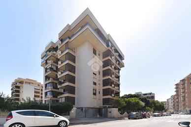 3 LOCALI A CAGLIARI