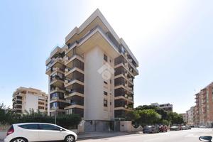3 LOCALI A CAGLIARI