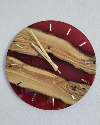 Orologio in resina e ulivo