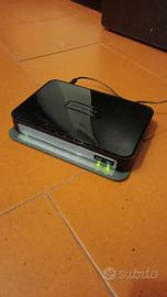 Modem Router ADSL2+ Netgear N300 DGN2200 WiFi