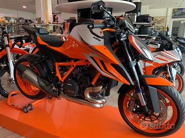 KTM 1290 Super Duke R EVO NEW 2 colori