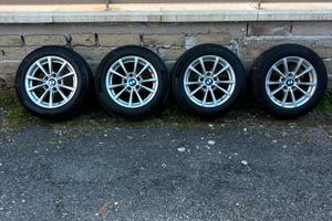 Cerchi 16 e gomme bmw