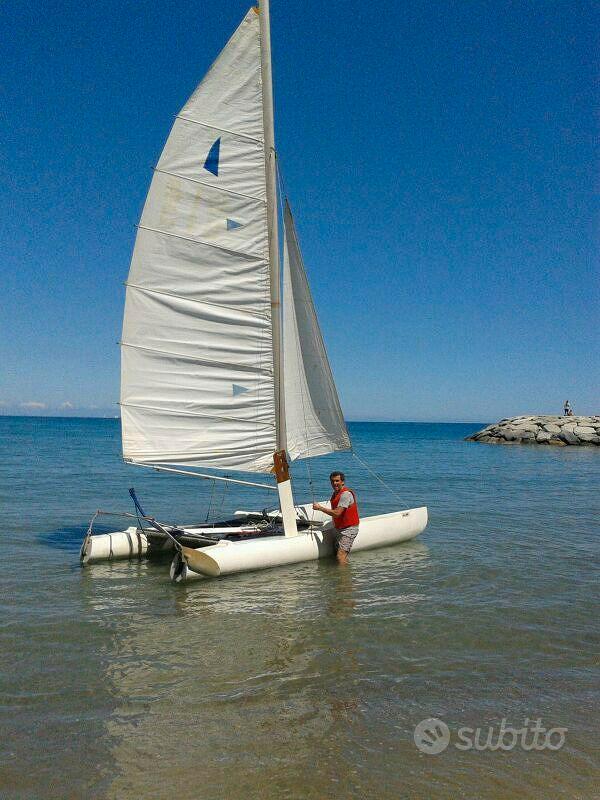 catamarano mattia 750