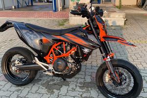 Ktm 690 smc-R