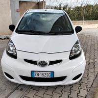 Toyota Aygo 1.0 benzina 