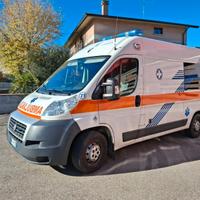 Ambulanza MARIANI FRATELLI - Fiat Ducato - E25-910