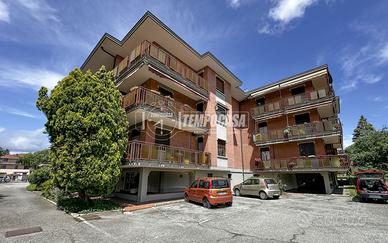 BILOCALE IN POSIZIONE CENTRALE, CAMBIANO