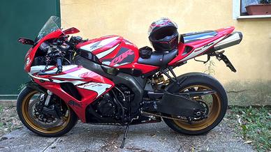 Honda cbr 1000rr
