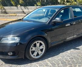 Audi A3 SPB 1.6 TDI 105 CV CR Ambition