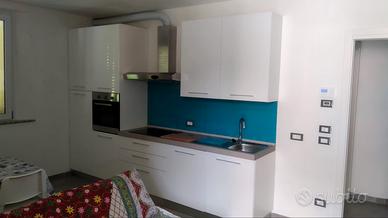 RIMINI-marina centro-ampio quadrilocale +Park