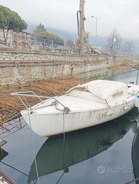 Barca a vela Superjet