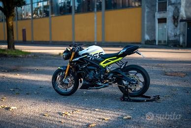 Ricambi Triumph Street Triple 765 RS Racing 21 25
