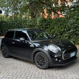 MINI ONE 3 porte