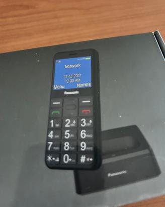Cellulare Panasonic  per anziani tasti grandi