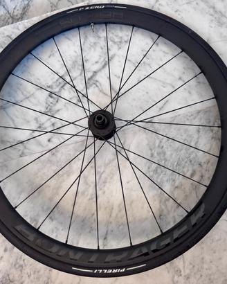 Ruota posteriore Bontrager Aeolus Elite 35 Carbon