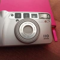 Minolta Camera Film 110 zoom 