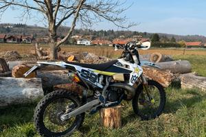 HUSQVARNA 300 TE 2022