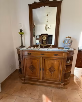 Credenza