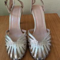 Scarpe con tacco colore platino