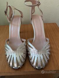 Scarpe con tacco colore platino