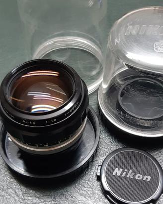 Nikon Nikkor H 85 mm f/1,8