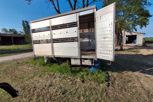 cassa trasporto animali per veicolo 35 quintali