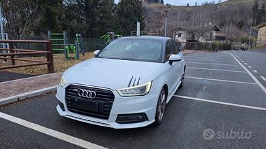 Audi A1 SB - 1.0 TFSI ultra - S line