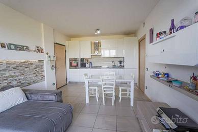 Appartamento di 91 m² con 3 locali e box auto dopp